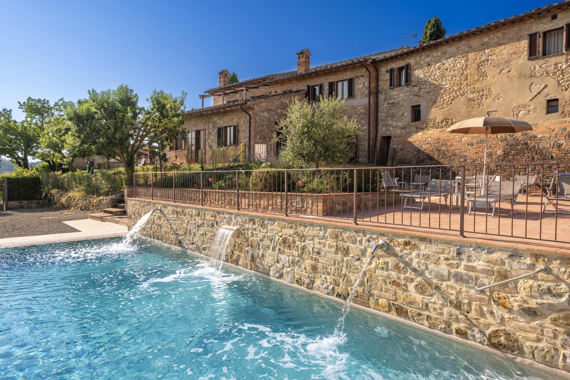 Agriturismo con ristorante vicino a San Gimignano